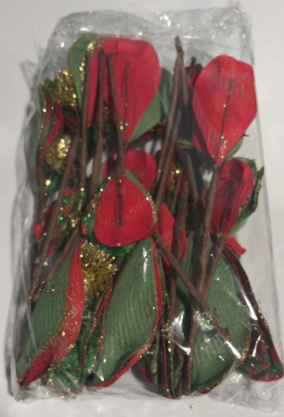 Norme 15 Pcs Christmas Magnolia Wreath Holiday Decor (Red and Green)